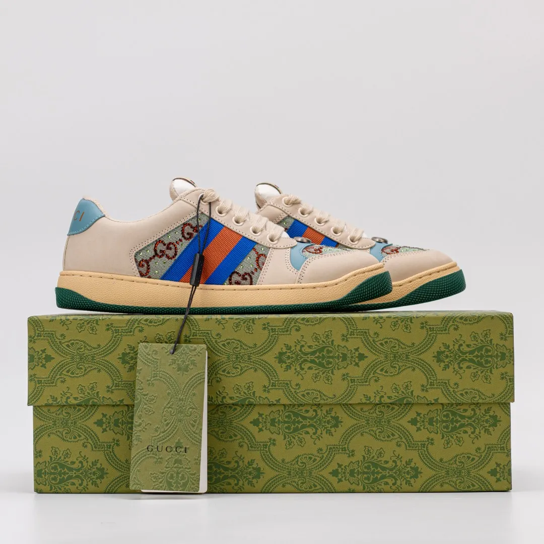 Ex-factory price: RMB 300 [higher version] GUCCI casual sports distressed small dirty shoes, polished cowhide fabric, hand-made distressed effect!  Original terry cloth, delicate, soft, comfortable and breathable. Privately molded steel-stamped two-color original TPU outsole (lower layer is wider, upper layer is narrower) to differentiate the wrong version of the outsole in the market. Fabric, material, outsole, detail comparison SIZE: 34-41, 38-45 regular size (women's 34, 41, men's 38, 45 customized, non-returnable and non-exchangeable) (women's colors and men's models need to be customized)